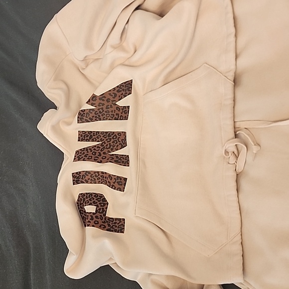 PINK matching sweatsuit - Picture 1 of 3